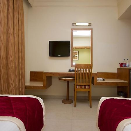 Oyo Rooms Indiranagar 100 Ft Road Bangalore Exteriör bild